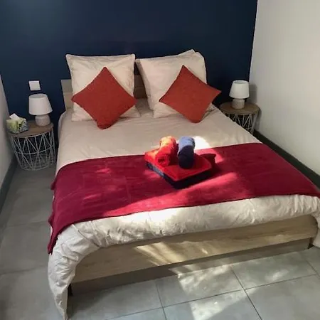 Semesterbostad Charmante Maison Jonzac