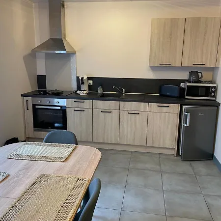 Charmante Maison Semesterbostad