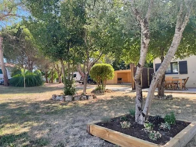 Charmante Maison Сasa de vacaciones Jonzac